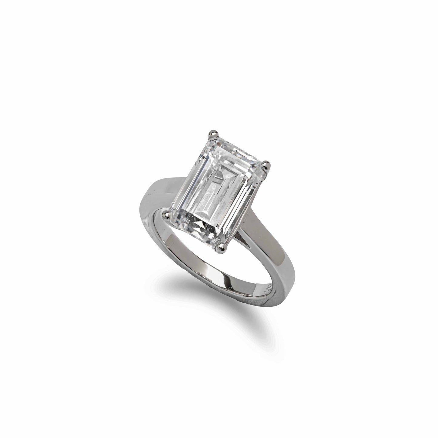 the Mero's Emerald ring