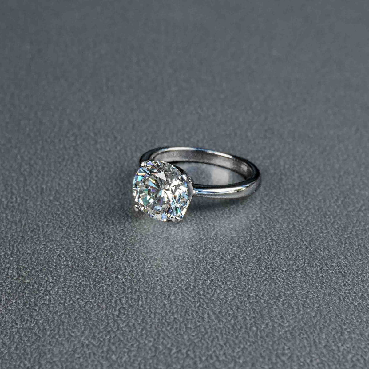 the fourth diamond ring