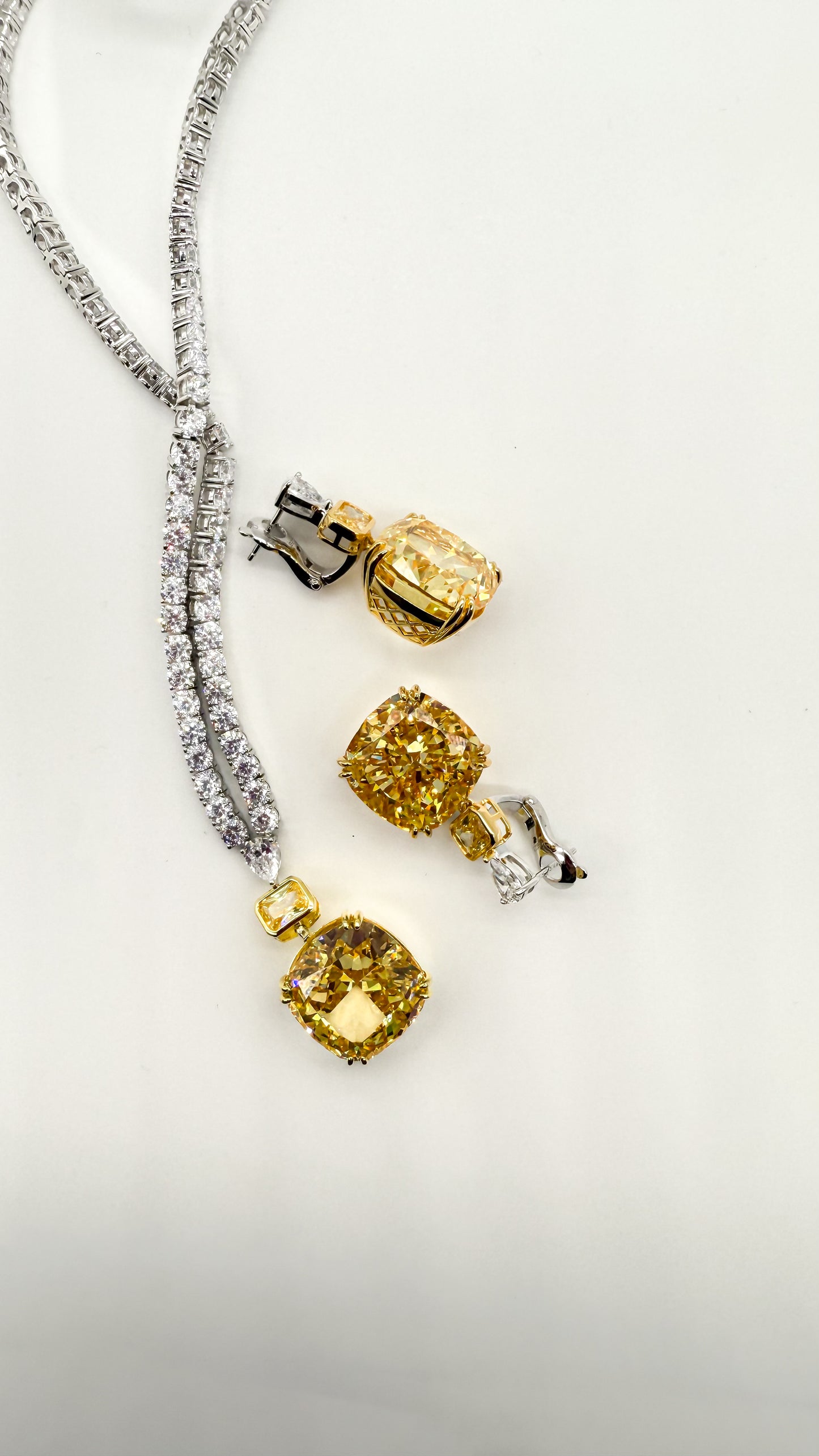 the citrine Curate set