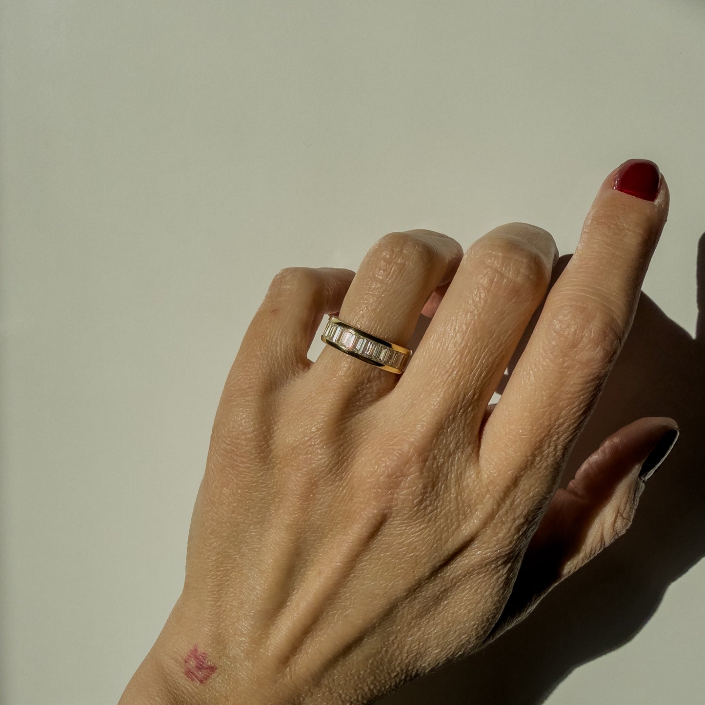 the gold baquette diamond ring