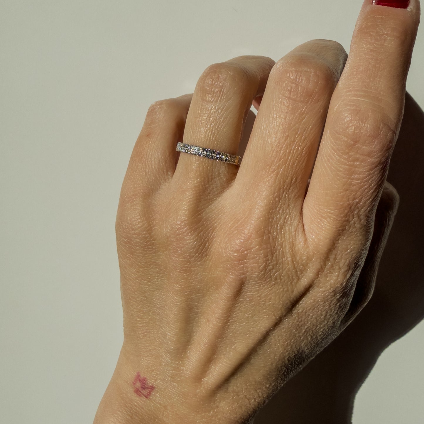 the 2D diamond ring