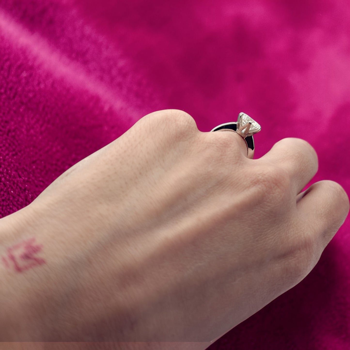 the classic stone ring